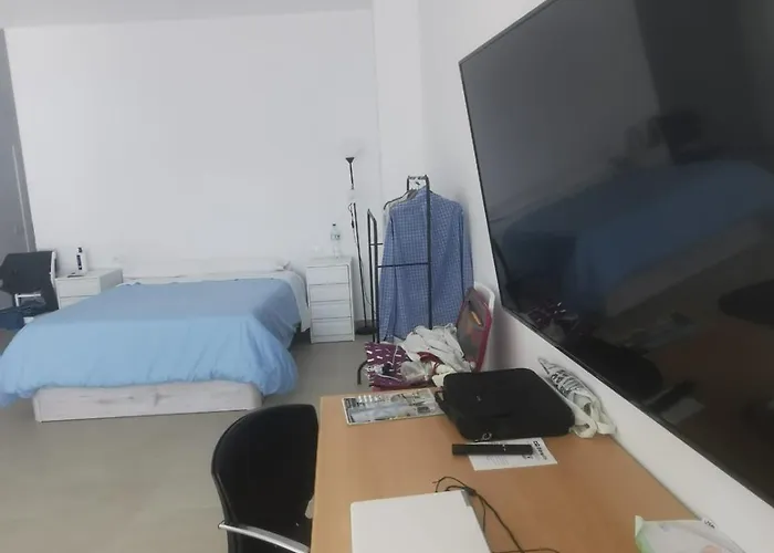 Apartment Center R3 *