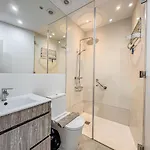 Apartment Center R3