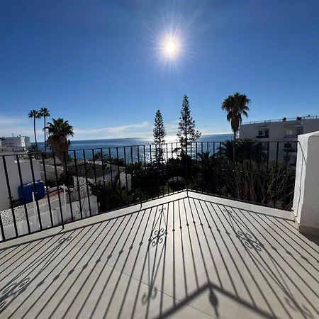 Center R3 * Nerja