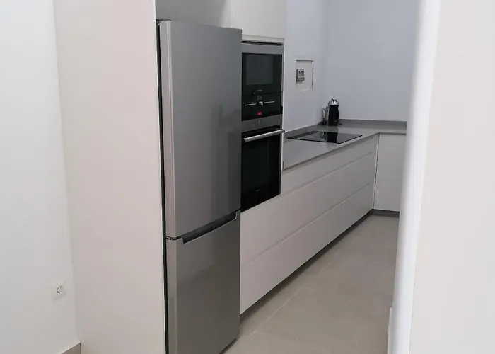 Center R3 Apartament *